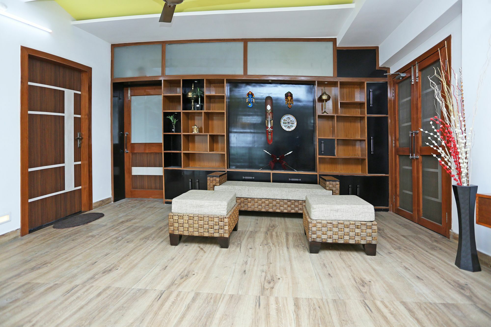 Treebo Umal Homestay Ganeshguri Guwahati Exterior foto